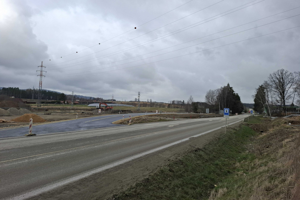 V Kaplici začnou přípravné práce na stavbě nové okružní křižovatky V Kaplici začnou přípravné práce na stavbě nové okružní křižovatky